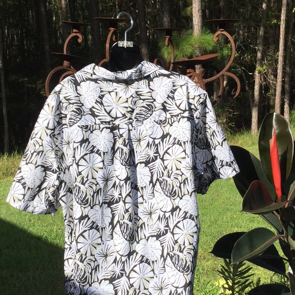 🌴NWOT Chaps Hawaiian Mens Shirt Size XLarge 🌴 - Picture 3 of 6